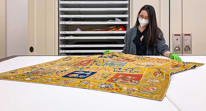 Buddhist art exhibit gives students experience with museum work